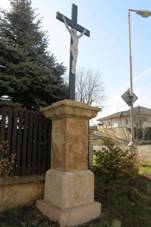 K v steck ulici ve Lhotce nad Labem (Q78794449) 01.jpg