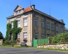 Ploskovice, Makovice, West.jpg