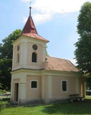 Kaple svatch Apotol na nvsi v Polepech (Q23934720) 01.jpg