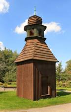 Pamtn devn zvonice na nvsi