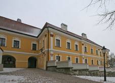 File:Probotstv (Litomyl), nm. antovo 03.JPG