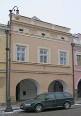 File:M욝ansk dm (Litomyl), Smetanovo nm. 44.JPG