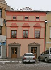 File:M욝ansk dm (Litomyl), Smetanovo nm. 79.JPG