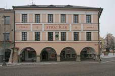 File:M욝ansk dm (Litomyl), Smetanovo nm. 91.JPG