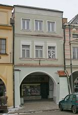 File:M욝ansk dm (Litomyl), Smetanovo nm. 99.JPG