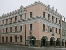 File:Spoitelna (Litomyl), Smetanovo nm. 112.JPG