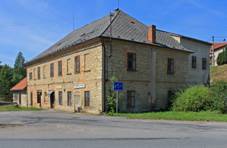 Dm p. 37  bval hospoda