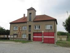 Cholina, hasi�sk� zbrojnice.jpg