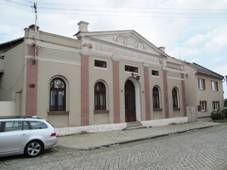 Cholina, Z�lo�ensk� dvorana.jpg
