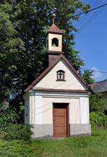 Kaple na severu vesnice