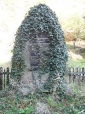 Udoli WWI monument.JPG
