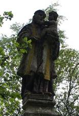 Socha sv. Antonna Padunskho.jpg