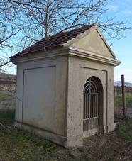 Bez - kaplika 02.jpg