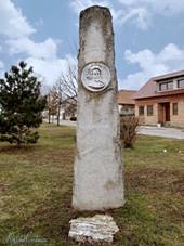 Sttela s relifem (foto: Sklen) (foto: )