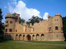 Januv hrad Lednice.jpg