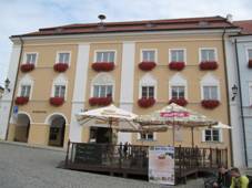 Mikulov,_radnice.jpg