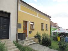 Mikulov,_Husova_47.jpg