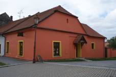 Mikulov_Alfonse_Muchy_302-17_02.JPG