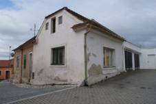 Mikulov_Alfonse_Muchy_303-19_01.JPG