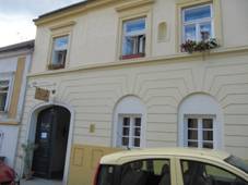Mikulov,_Husova_30.jpg