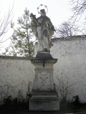 Valtice Sobotn - sv.Jan Nepomuck.jpg