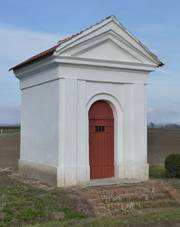 File:Kaple sv. Antonna Vlasatice.JPG