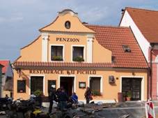 Bechyn, U Pichl, tykolky.jpg