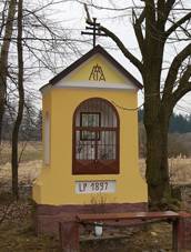 https://upload.wikimedia.org/wikipedia/commons/thumb/c/c4/L%C3%AD%C5%A1nice_%28Sepekov%29_37.JPG/1280px-L%C3%AD%C5%A1nice_%28Sepekov%29_37.JPG
