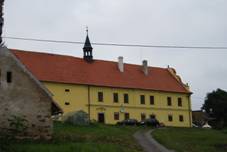 Jeniovice (zmek) (2.).jpg