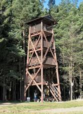 Rozhledna Radtice u Bechyn (1) .jpg