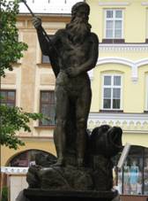 kana se sochou Neptuna