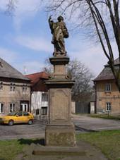 socha sv. Jana Nepomuckho