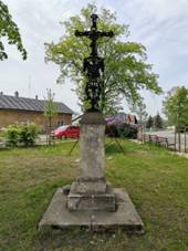 https://d34-a.sdn.cz/d_34/c_img_G_o/UZgTww.jpeg?fl=res,2200,2200,1