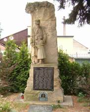 Pivovar Klter, v poped pomnk obtem prvn svtov vlky