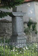 https://upload.wikimedia.org/wikipedia/commons/thumb/6/61/Pomn%C3%ADk_padl%C3%BDm_u_kostela_svat%C3%A9ho_Havla_ve_Skalsku_%28Q66565077%29_01.jpg/1024px-Pomn%C3%ADk_padl%C3%BDm_u_kostela_svat%C3%A9ho_Havla_ve_Skalsku_%28Q66565077%29_01.jpg