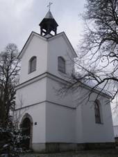 Vesel (Mnichovo Hradit) - kaple svatho Petra a Pavla (1).JPG