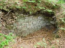 http://www.hrady.cz/data_g/2424/9042.jpg