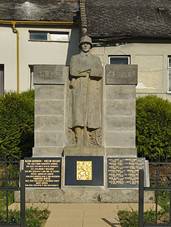 Pomnk obtem svtovch vlek