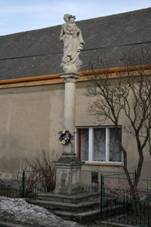 Maria column in Babice.jpg