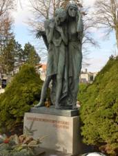 souso Tvrce a jeho sestra Bolest