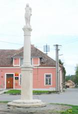 GuentherZ 2010-05-01 0108 Vratenin Pranger.jpg