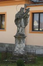 Statue near Rectory in Daleice, Teb District.jpg