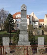 Horn Kounice - pomnk padlm.jpg