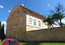 Overview of rectory in Krhov, Teb District.JPG