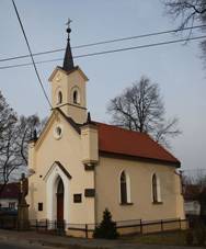 Overview of chapel of Holy Family in Odunec.jpg
