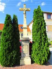 Second Wayside cross in Peovice, Teb District.JPG