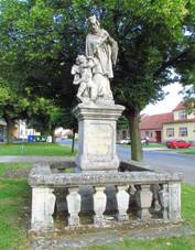 Statue of John of Nepomuk in Rouchovany, Teb District.JPG