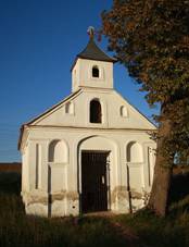 Chapel in Skryje, Teb District.JPG