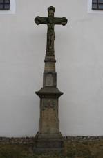 Cross near church of Exaltation of the Holy Cross in Vale.jpg