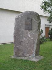 Hronov, pamtnk obtem komunismu.jpg